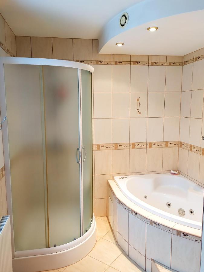 Apartament U Helenki Gron Luaran gambar
